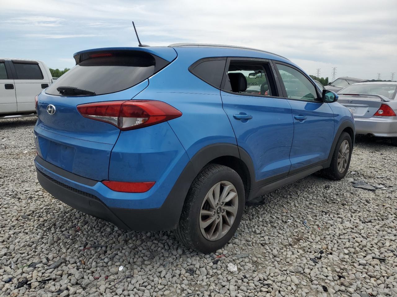 2016 Hyundai Tucson Limited vin: KM8J33A44GU213997