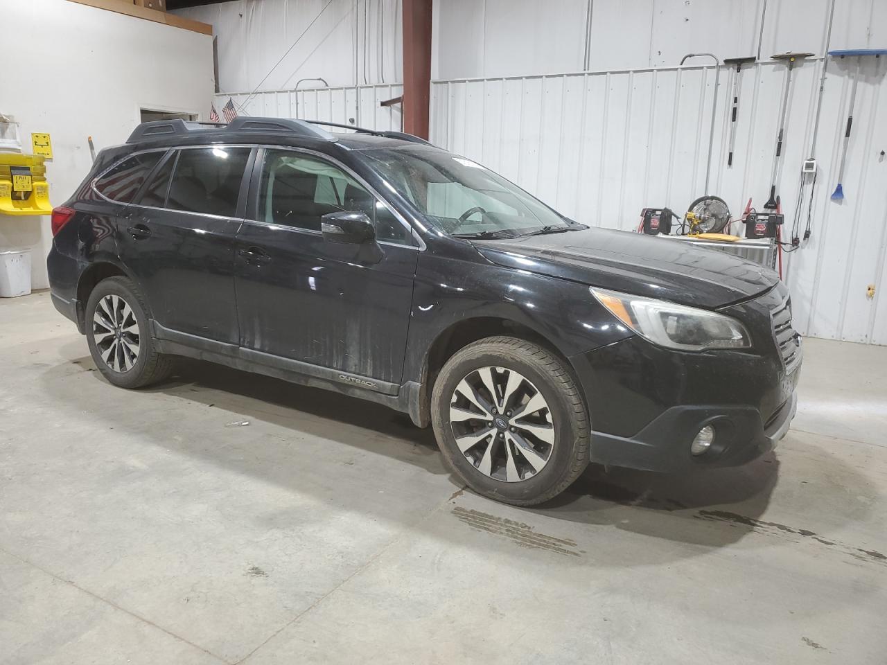4S4BSBJC4F3265918 2015 Subaru Outback 2.5I Limited