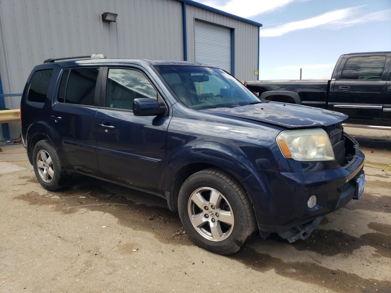 5FNYF4H73BB035954 2011 Honda Pilot Exln