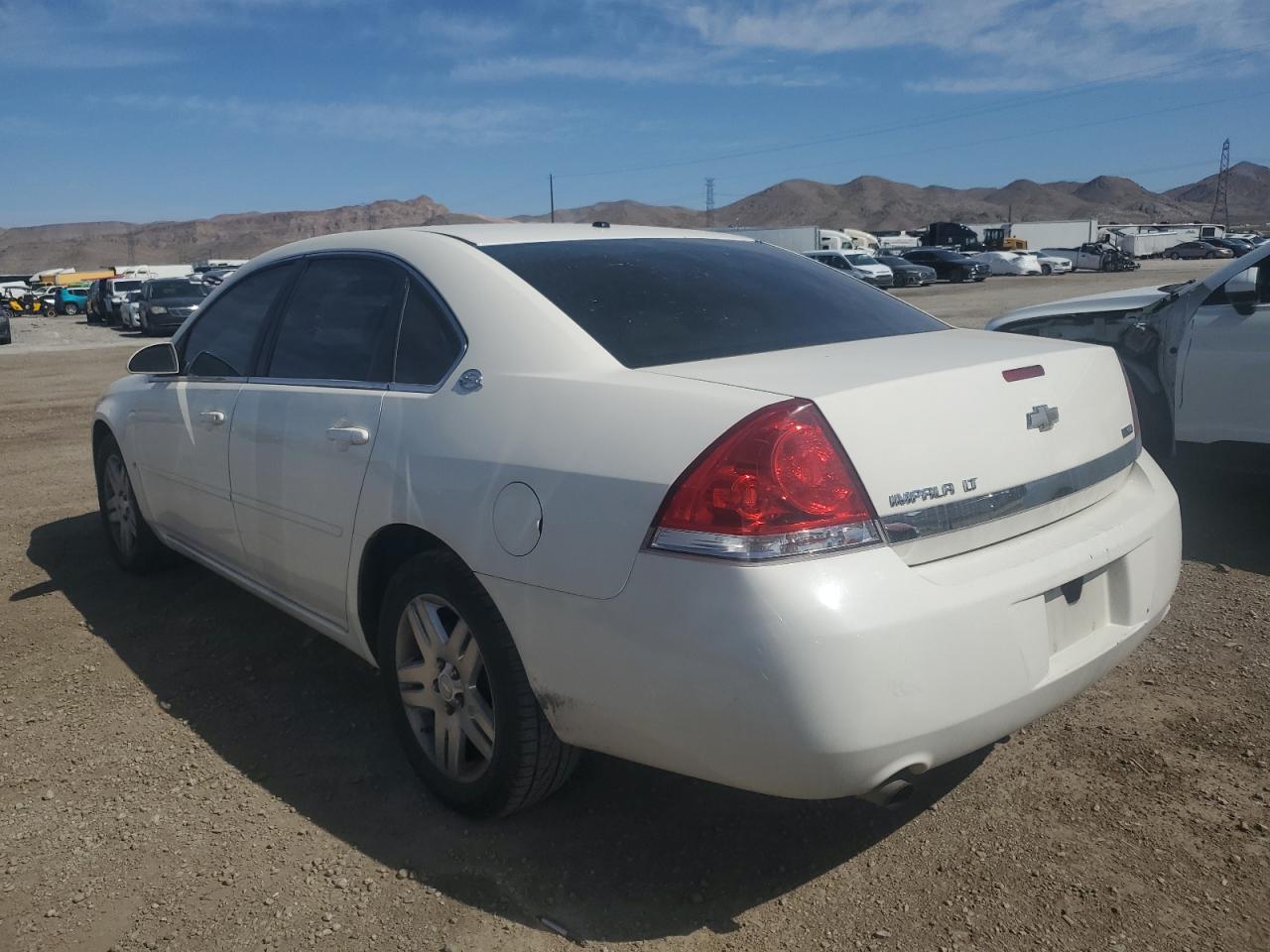 2G1WC583581305581 2008 Chevrolet Impala Lt