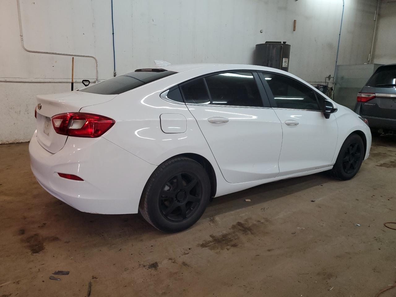 1G1BE5SM9J7168955 CHEVROLET CRUZE 2018
