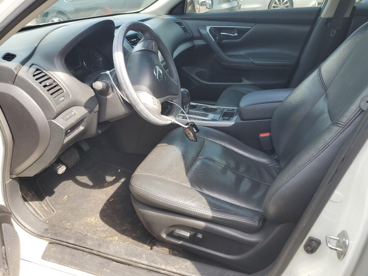 1N4AL3AP1EC184675 2014 Nissan Altima 2.5