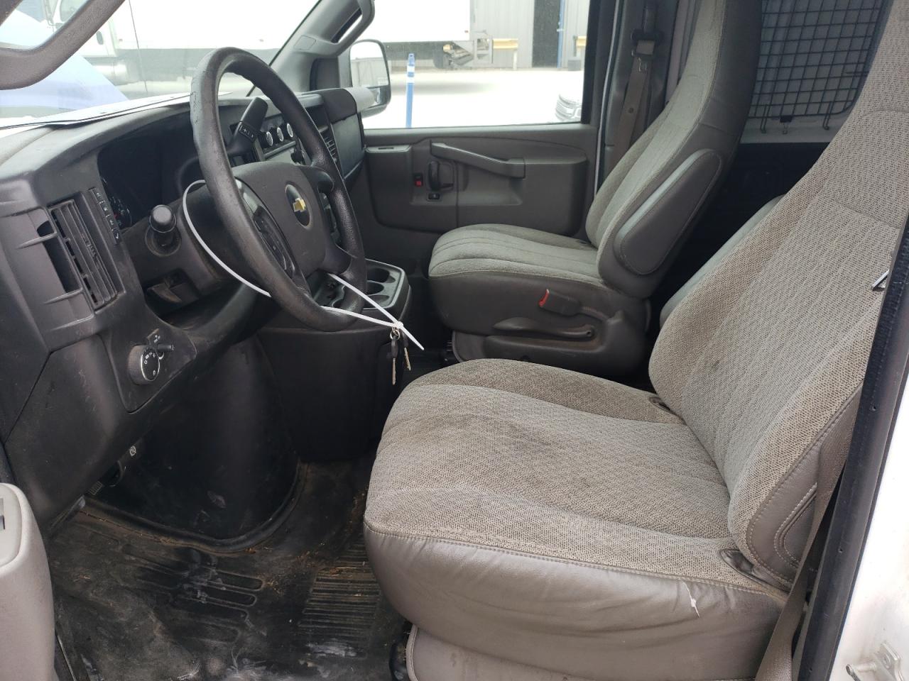 1GCZGGFGXG1258577 2016 Chevrolet Express G3500