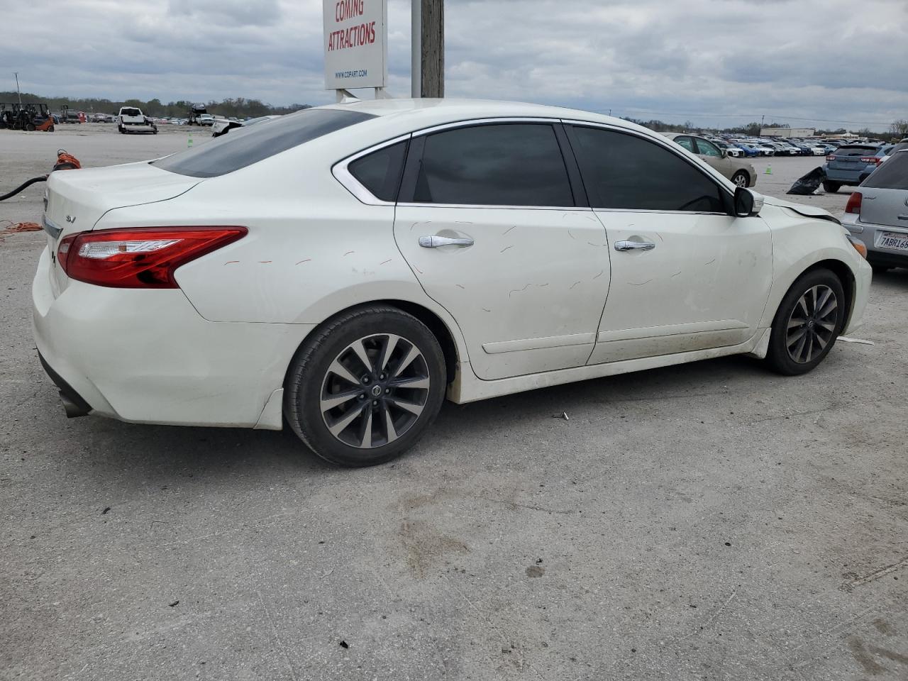 1N4AL3APXGC233410 2016 Nissan Altima 2.5