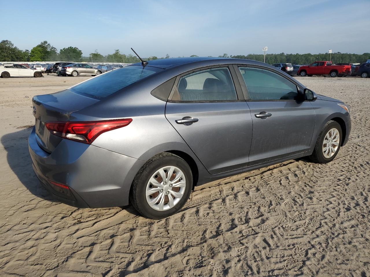 3KPC24A36JE007146 2018 Hyundai Accent Se