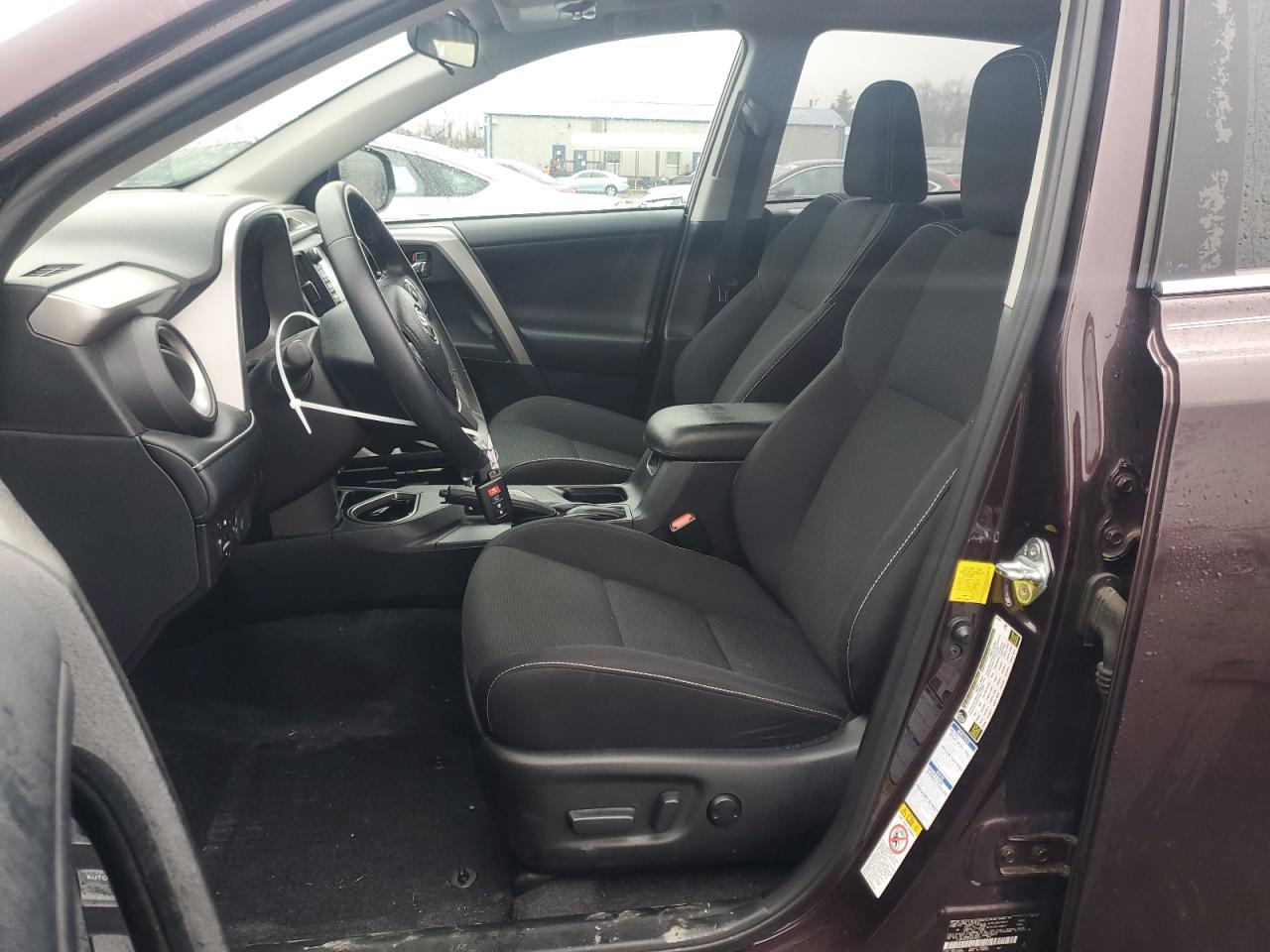 2T3RFREV6JW778637 TOYOTA RAV4 2018