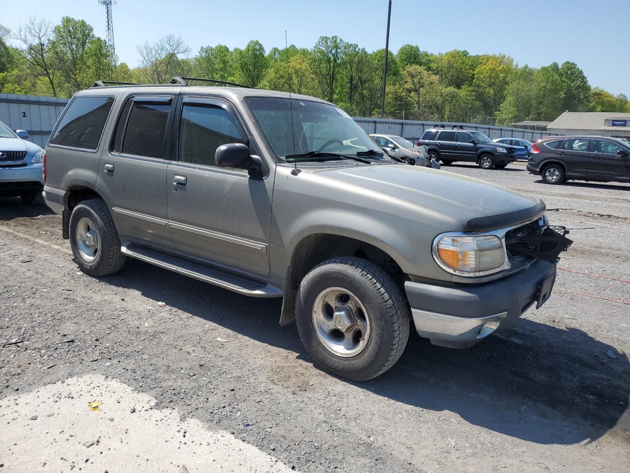 1FMZU73E11ZA45890 2001 Ford Explorer Xlt