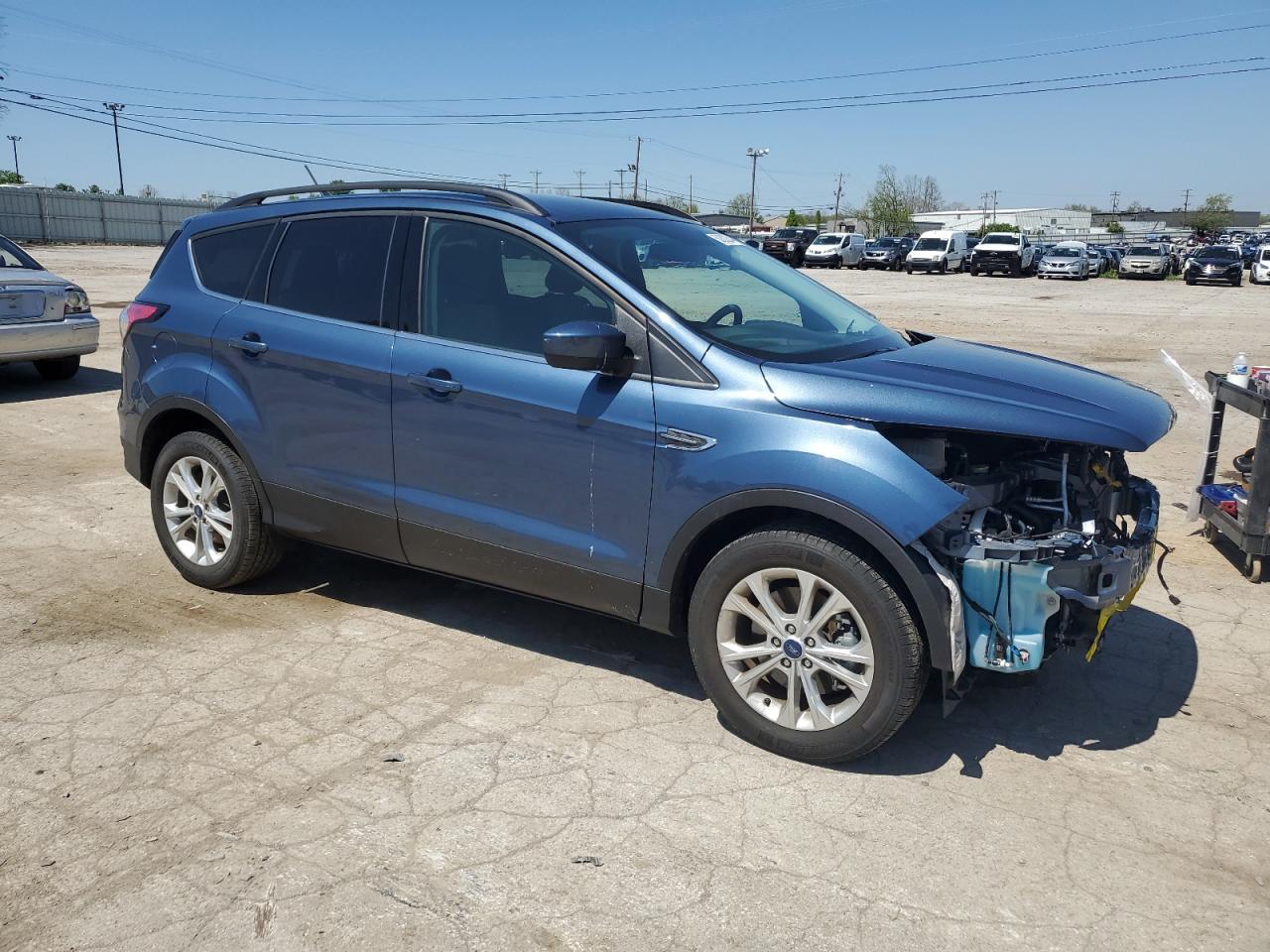 1FMCU9GD0JUA90044 2018 Ford Escape Se