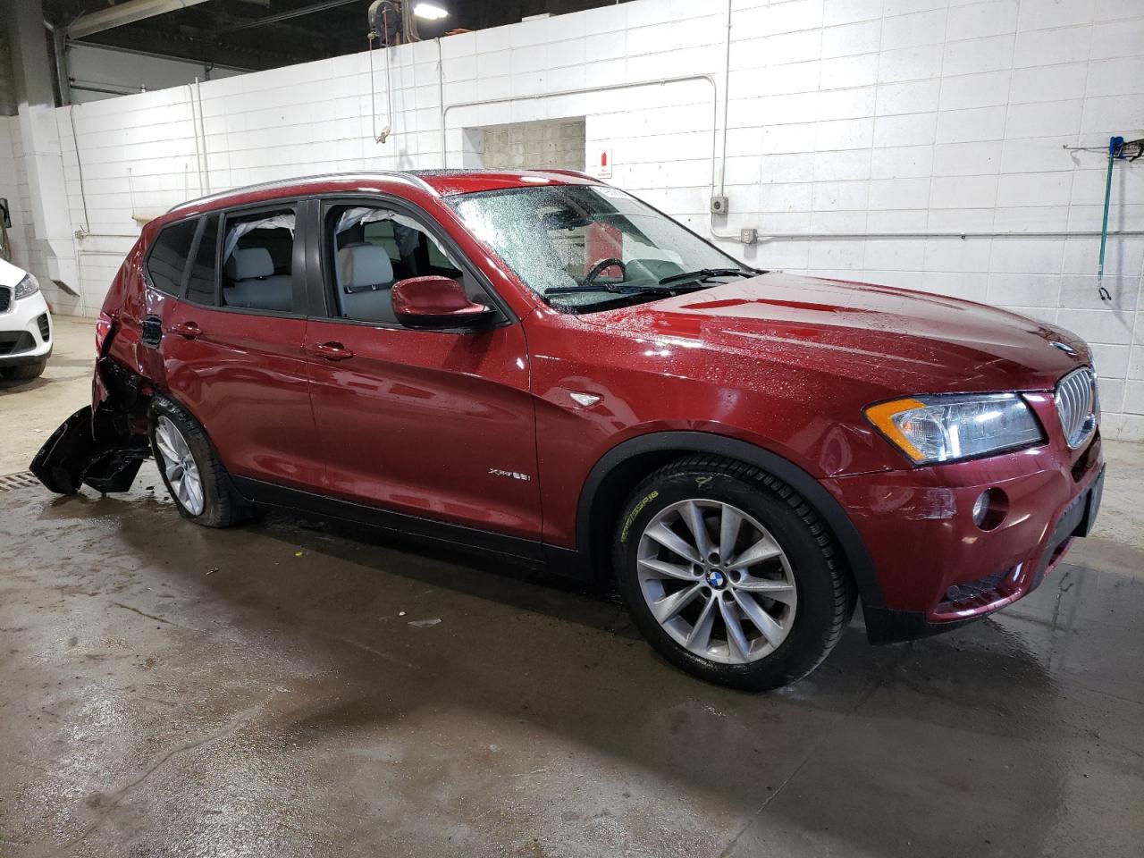 2013 BMW X3 xDrive28I vin: 5UXWX9C52D0A13034