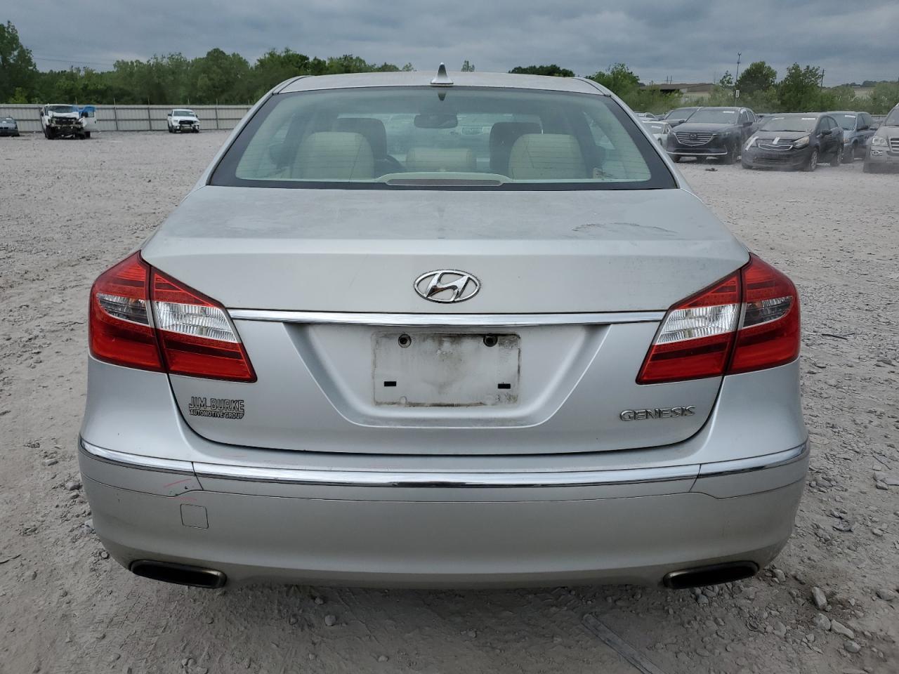 2012 Hyundai Genesis 3.8L vin: KMHGC4DDXCU176413