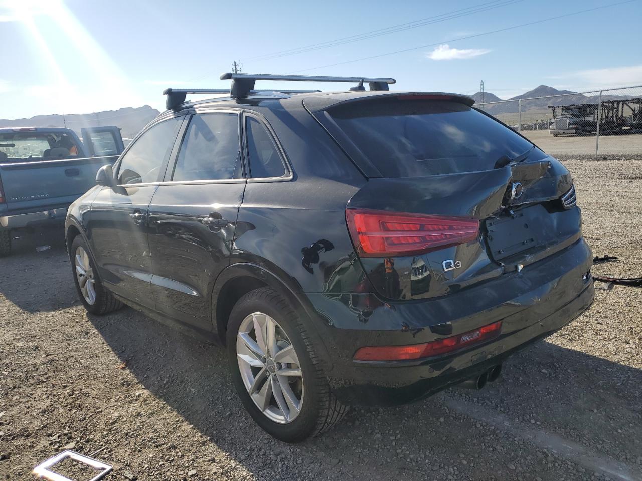 WA1BCCFSXHR009574 2017 Audi Q3 Premium