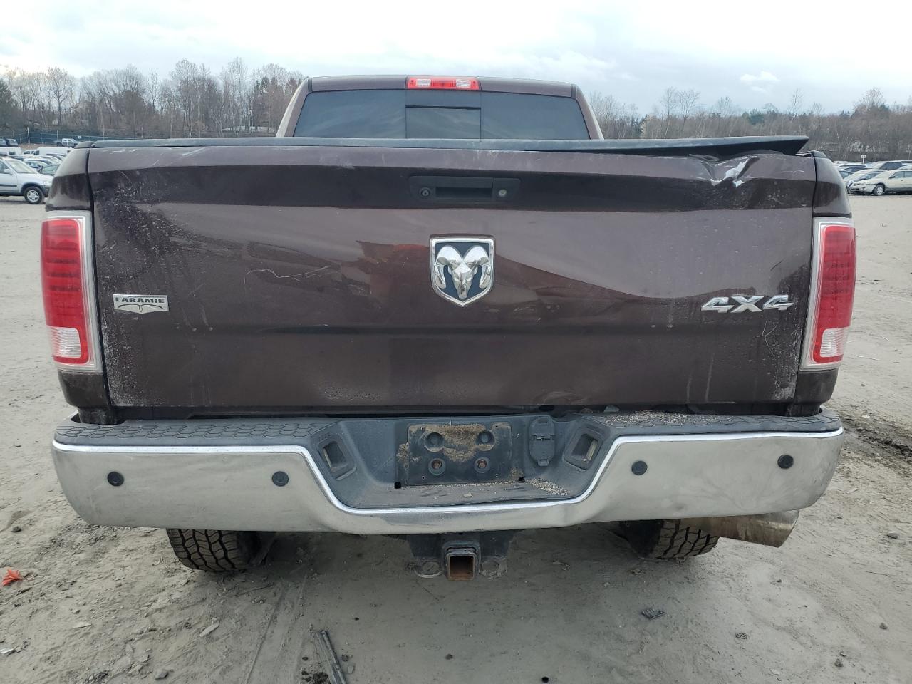 3C6UR5NL4FG656009 2015 Ram 2500 Laramie