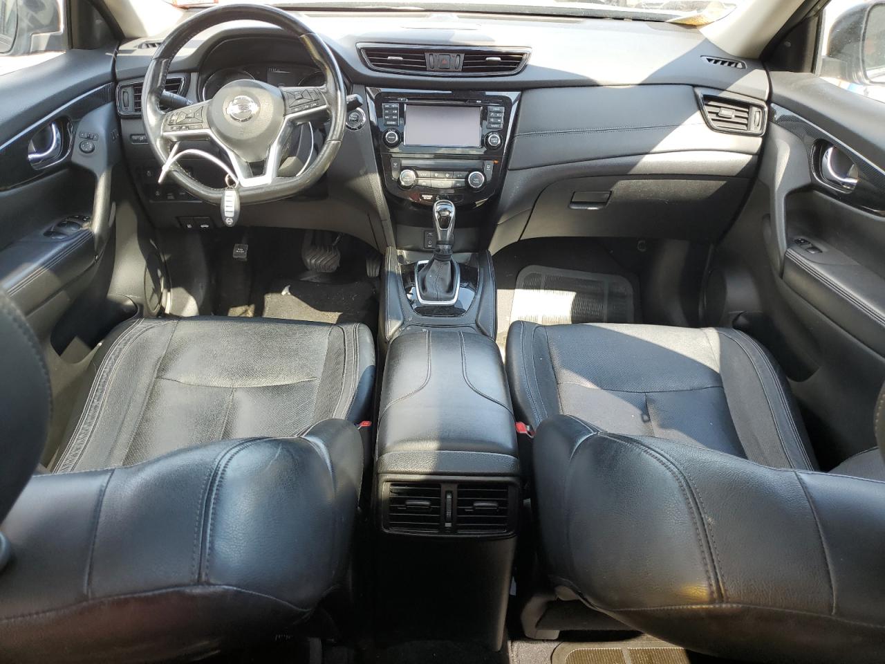 JN8AT2MV8HW012715 NISSAN ROGUE 2017