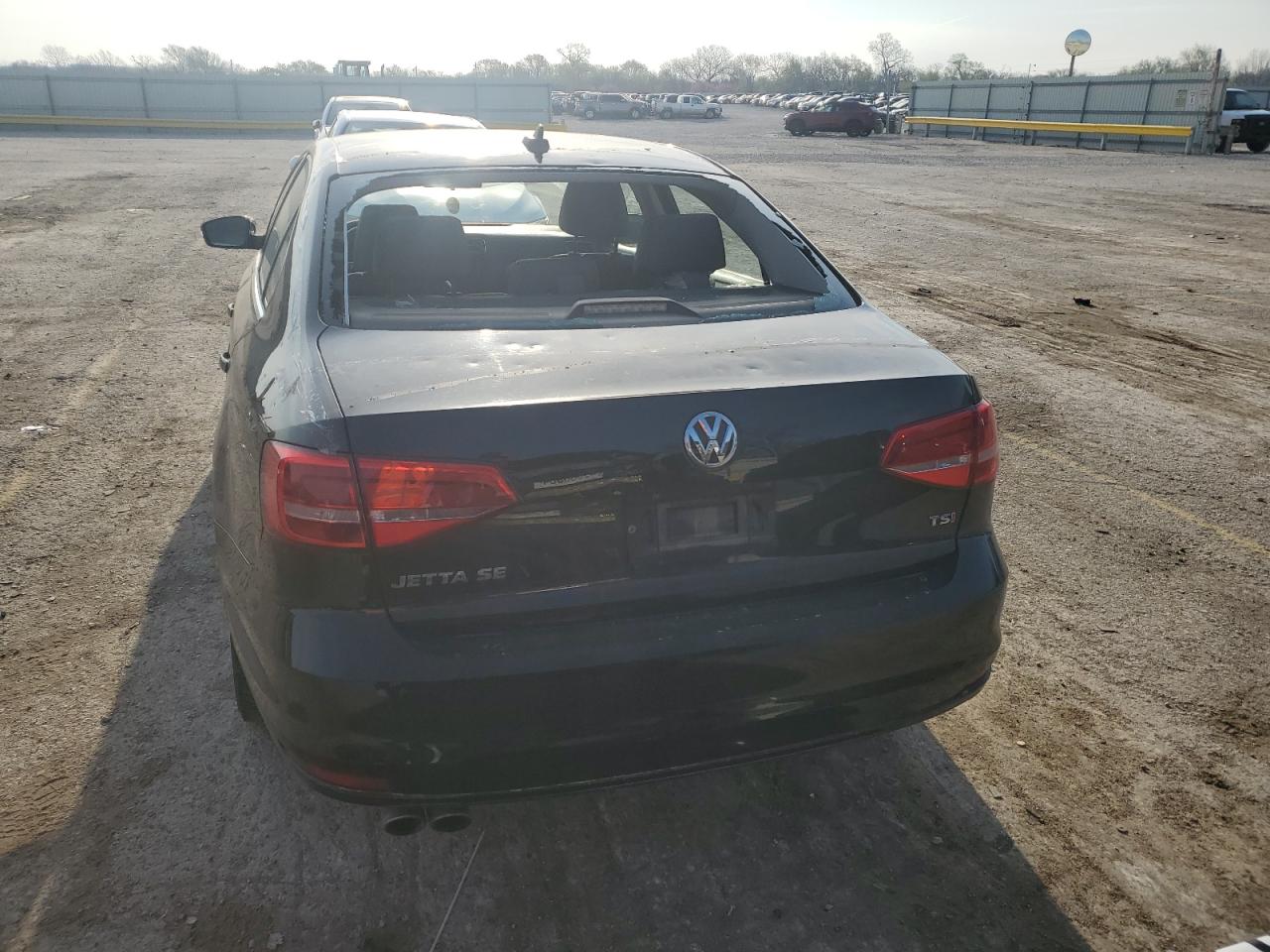 3VWD17AJ5FM231560 2015 Volkswagen Jetta Se