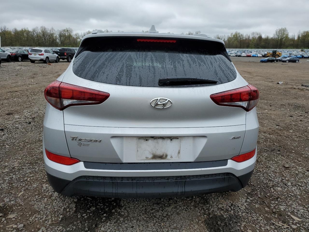 KM8J3CA44JU822823 2018 Hyundai Tucson Sel