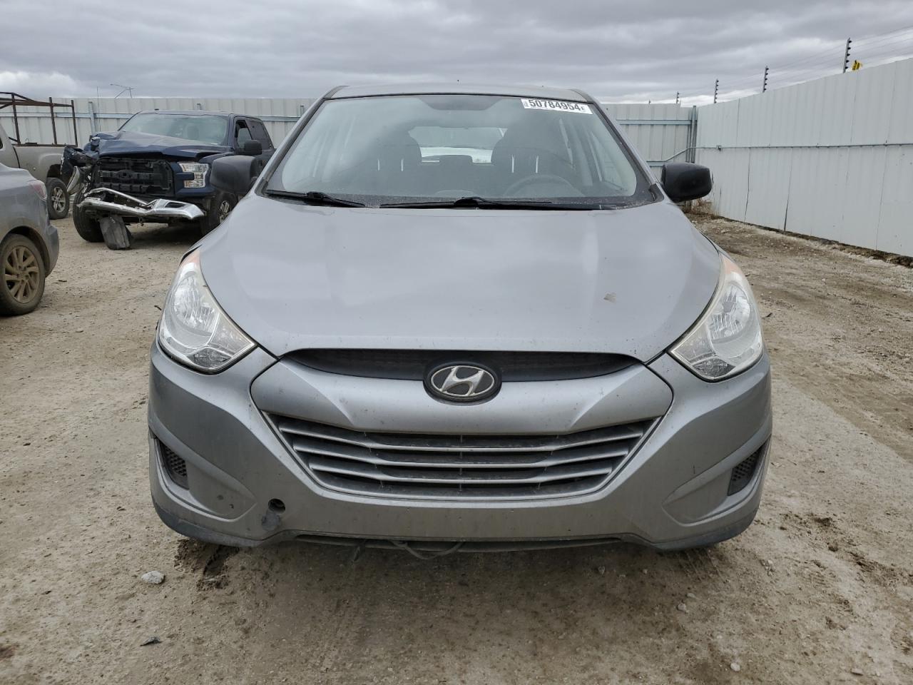 KM8JT3AC9AU060757 2010 Hyundai Tucson Gls