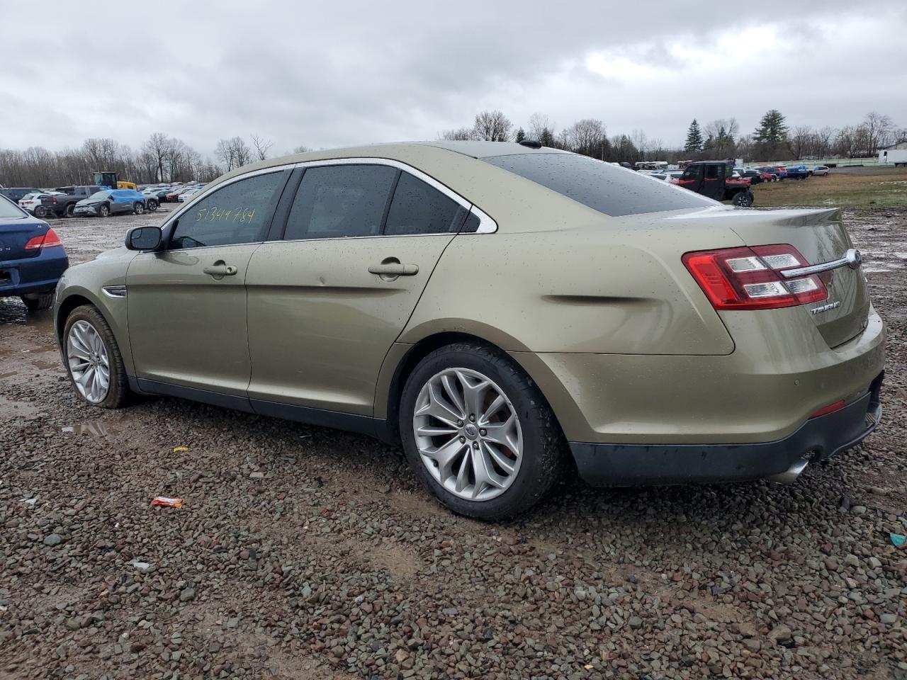 1FAHP2F82DG221755 2013 Ford Taurus Limited