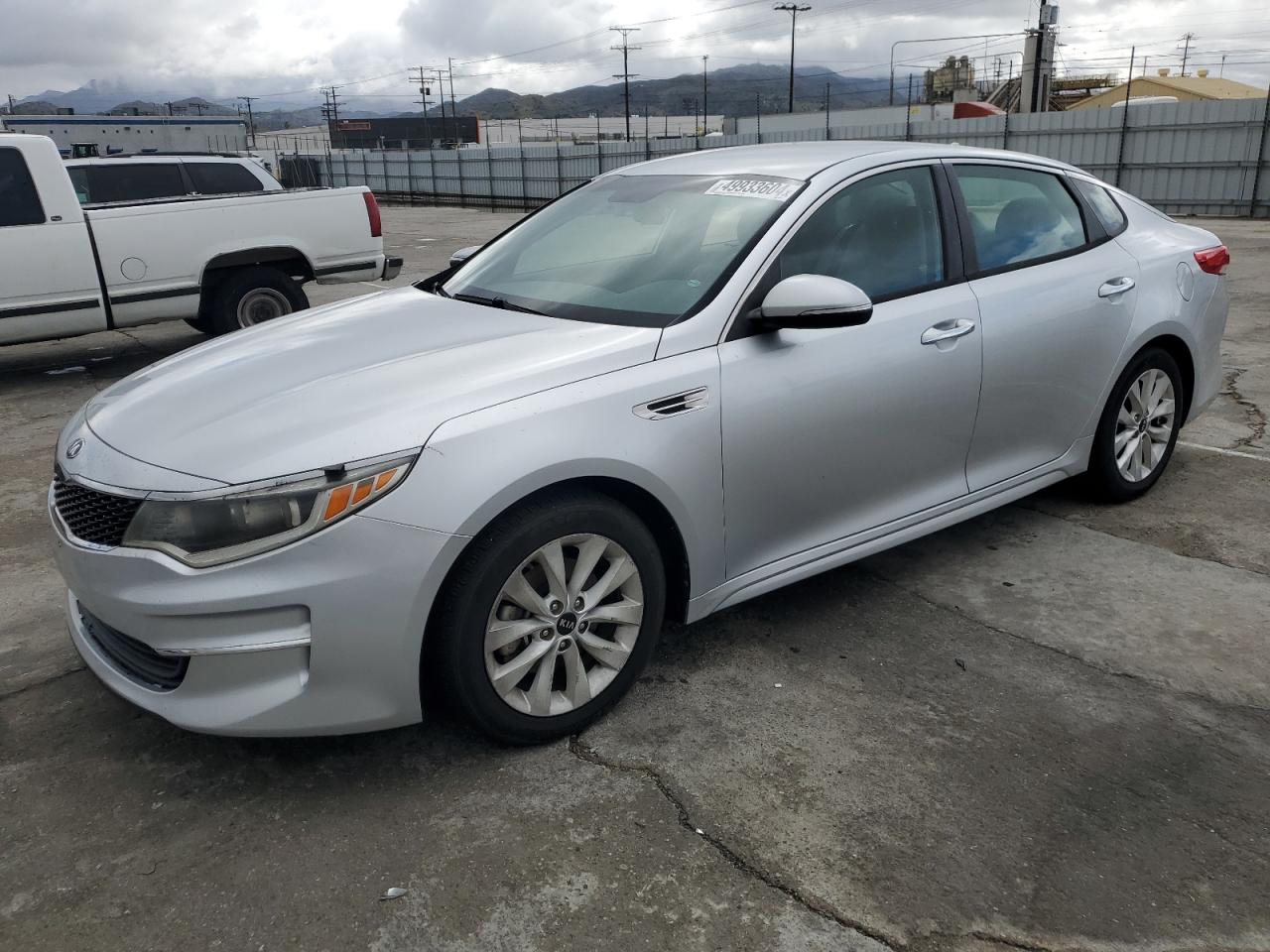 2016 Kia Optima Lx vin: 5XXGT4L31GG003825