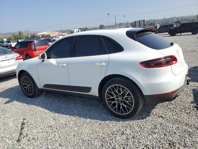 VIN WP1AB2A53JLB40272 2018 Porsche Macan, S no.2