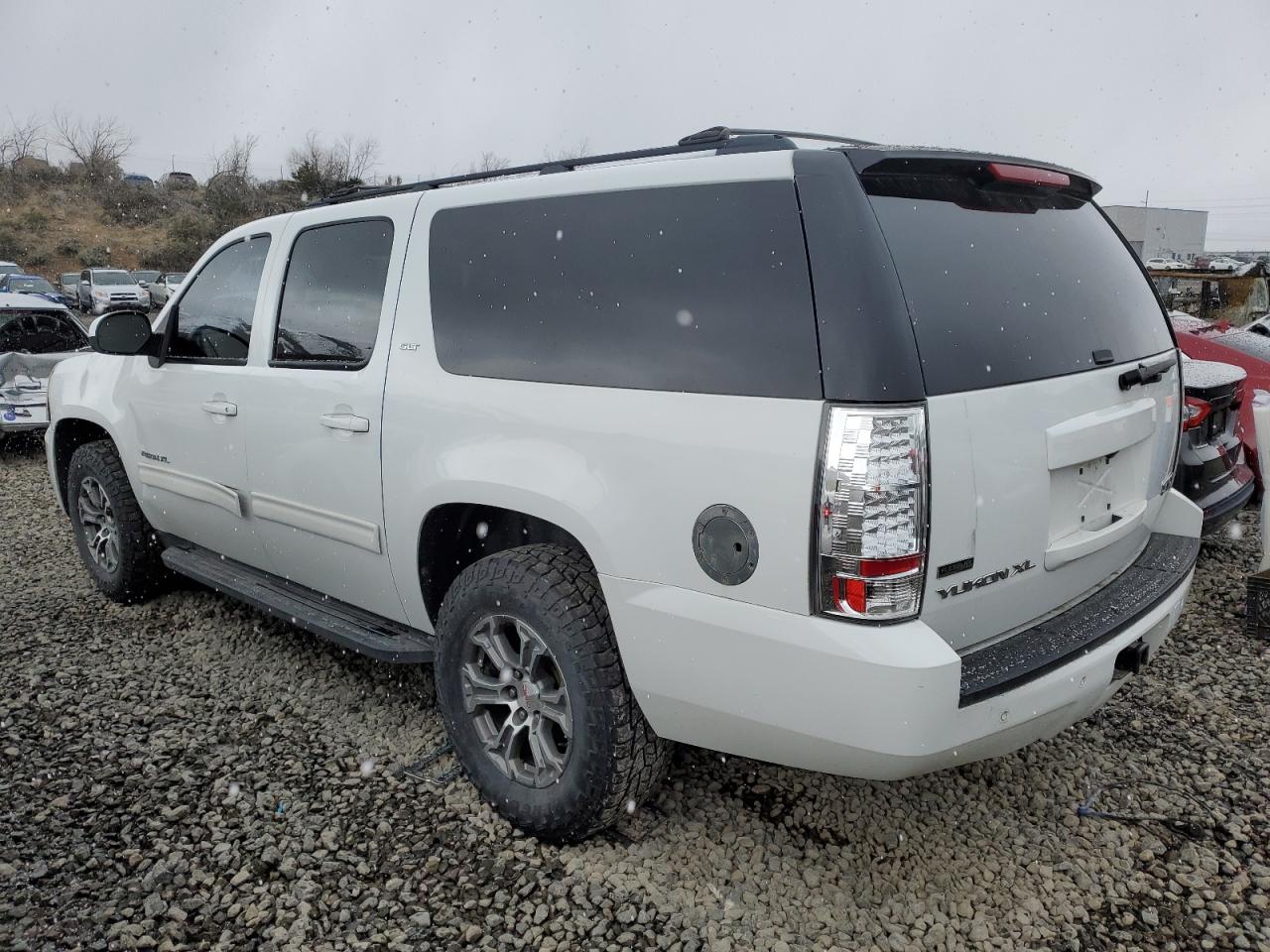 1GKS2KE39BR209659 2011 GMC Yukon Xl K1500 Slt