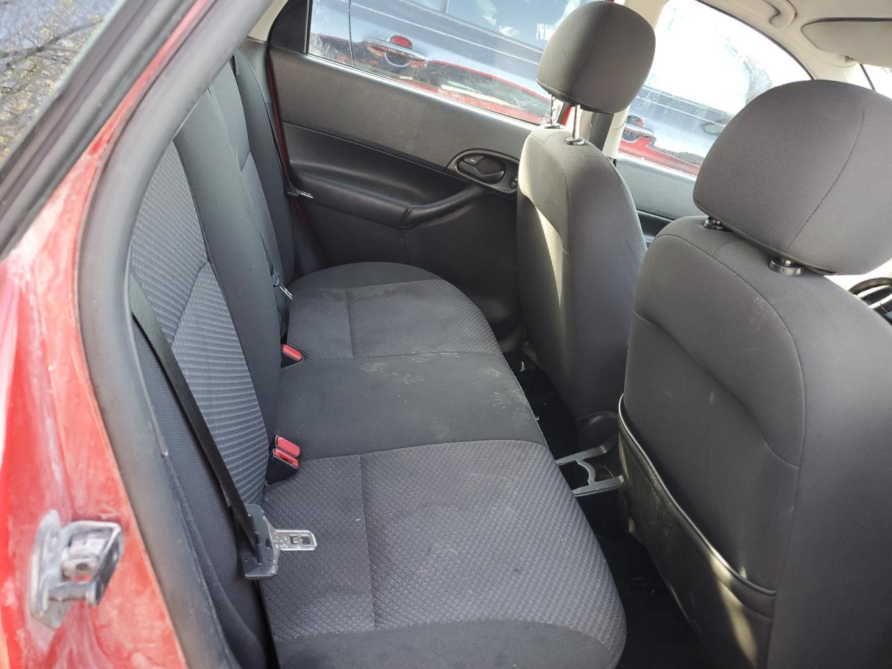 1FAFP37N26W157694 2006 Ford Focus Zx5