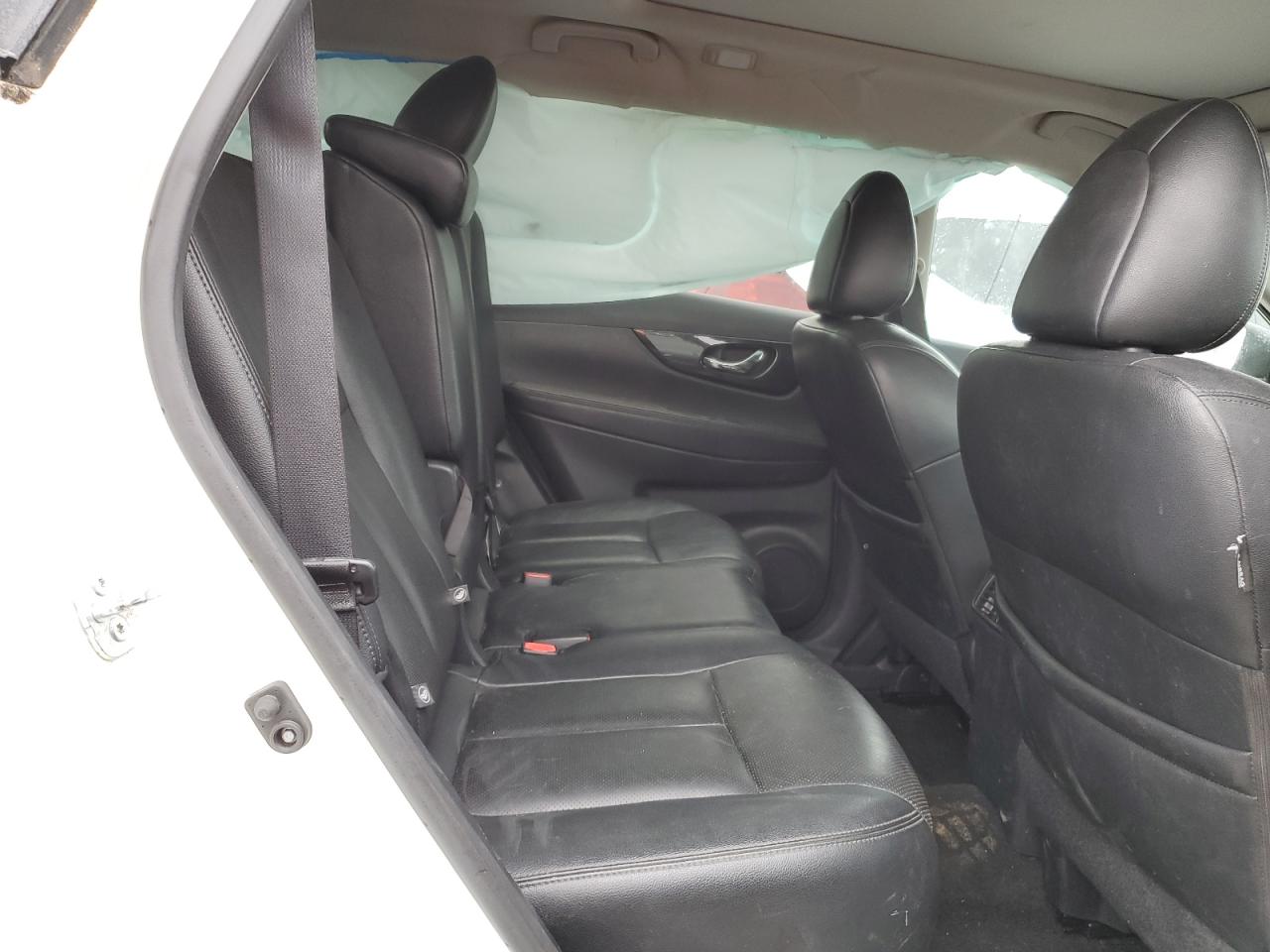 5N1AT2MV5HC742445 NISSAN ROGUE 2017