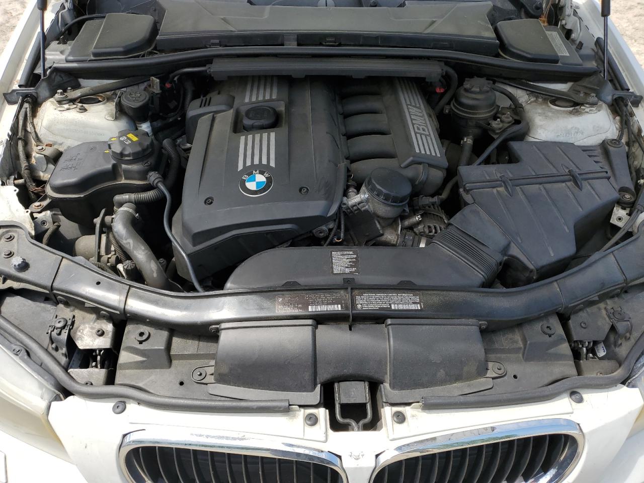 WBAPK5C51BF125213 2011 BMW 328 Xi Sulev