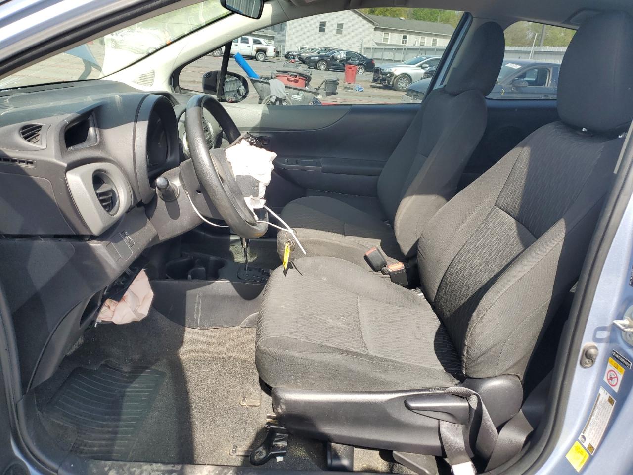 VNKJTUD33EA008741 2014 Toyota Yaris