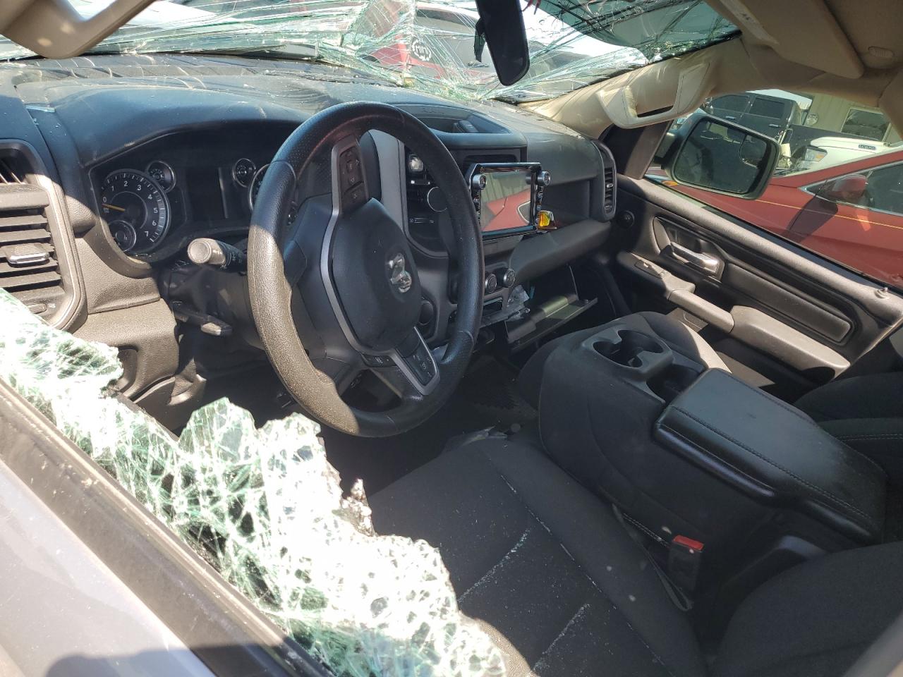 1C6SRFGTXKN741111 2019 Ram 1500 Tradesman