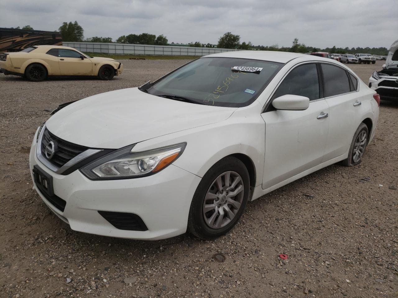 1N4AL3AP0GN334282 2016 Nissan Altima 2.5