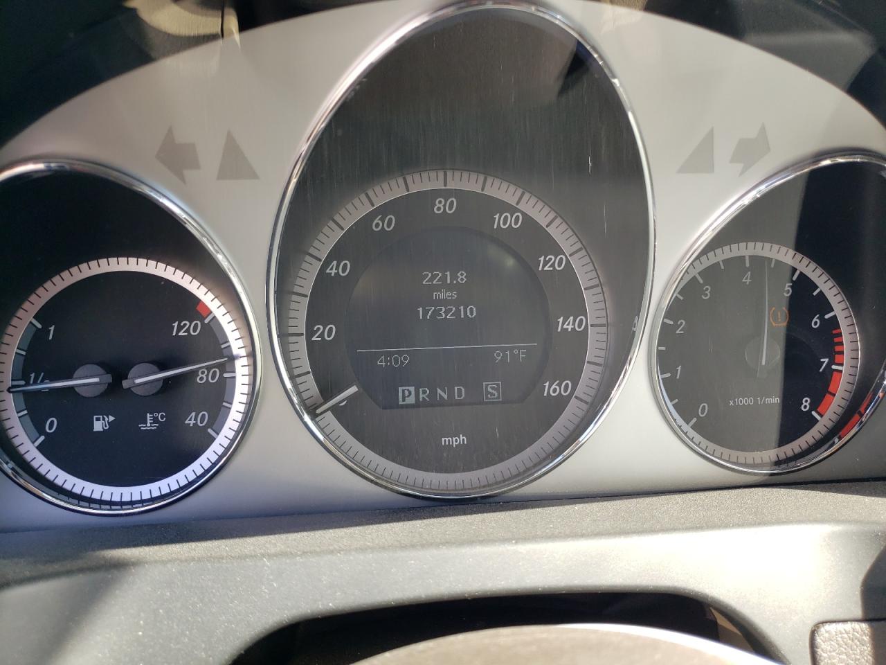 WDDGF56X99R065751 2009 Mercedes-Benz C 350