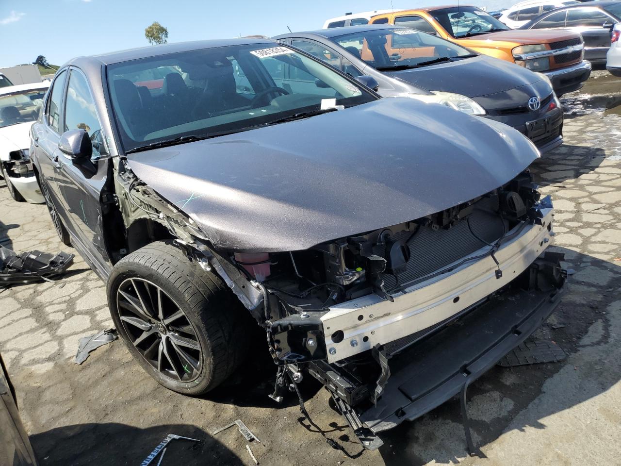 4T1T11AK1NU692636 TOYOTA CAMRY 2022