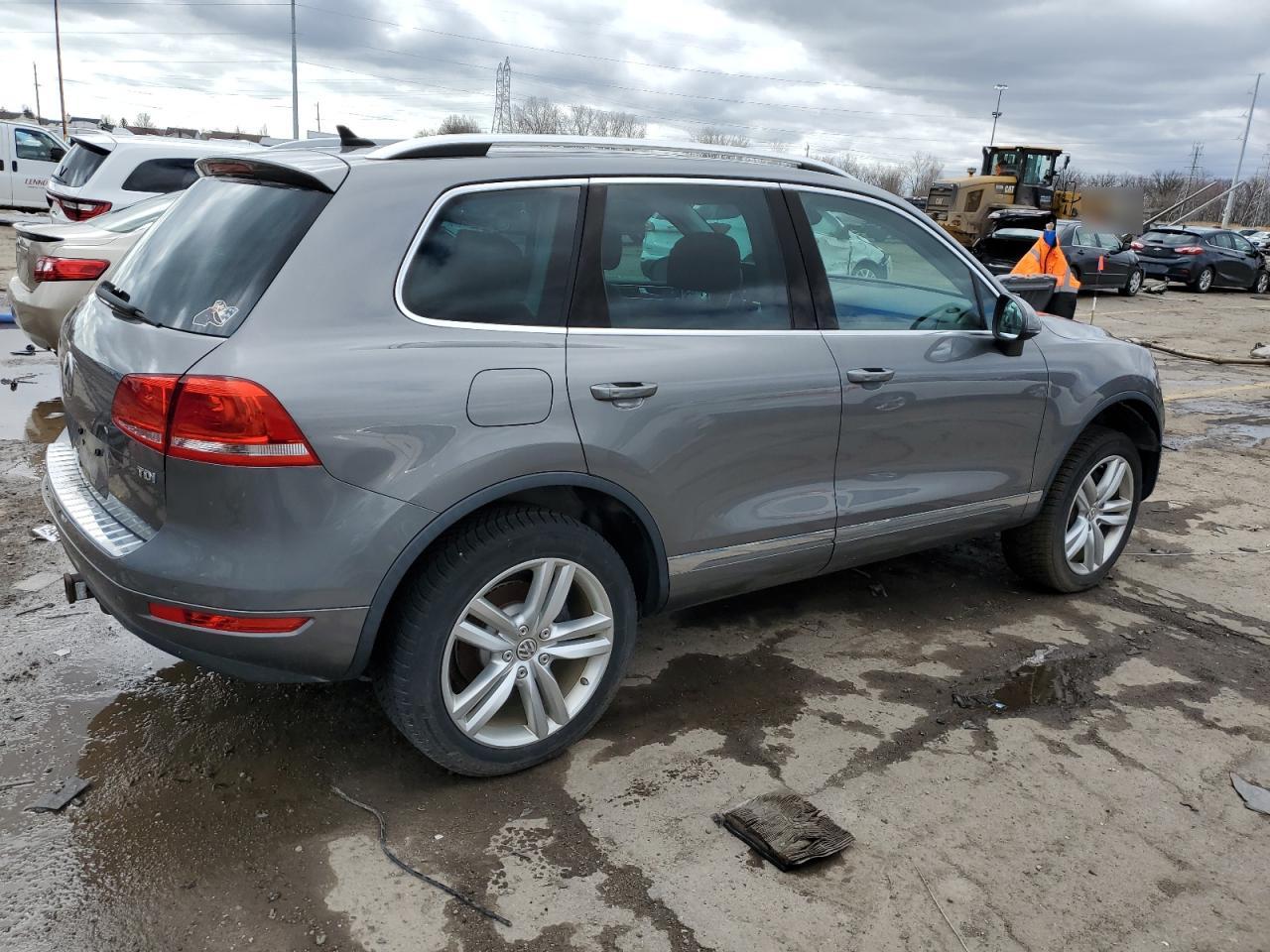 WVGEP9BP1DD012202 2013 Volkswagen Touareg V6 Tdi