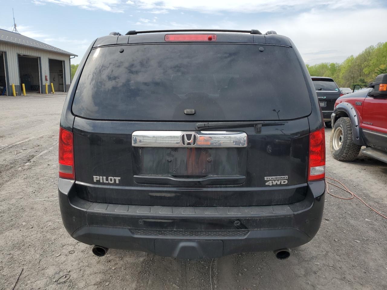 5FNYF4H93EB023910 2014 Honda Pilot Touring