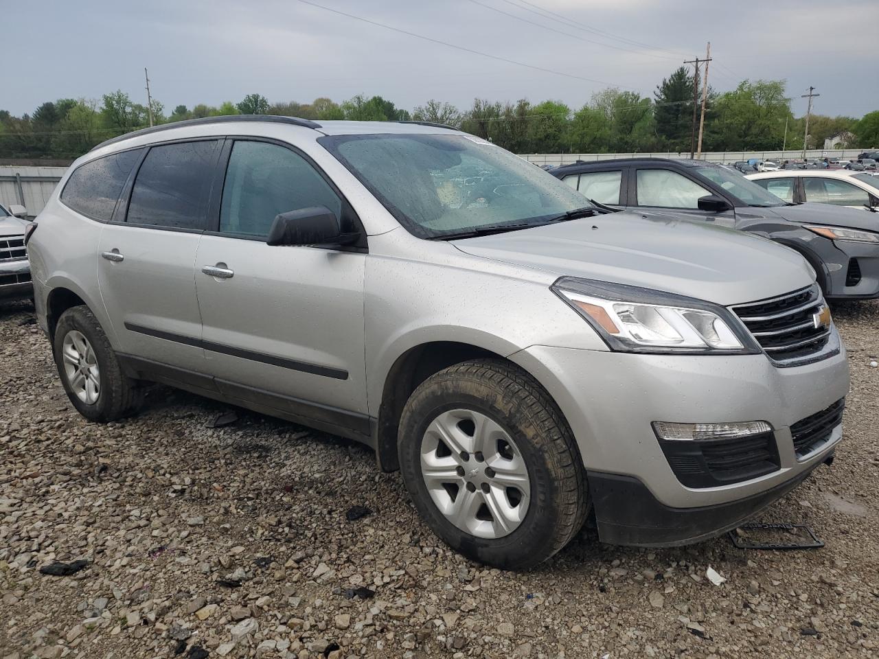 2016 Chevrolet Traverse Ls vin: 1GNKRFED2GJ244564