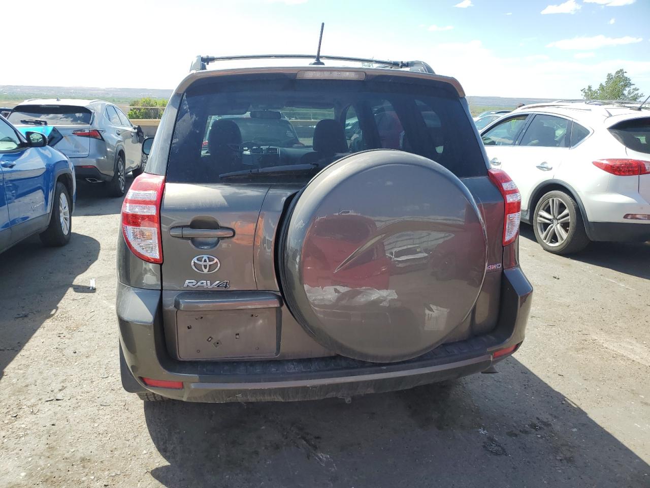 2T3BK4DV2BW052356 2011 Toyota Rav4