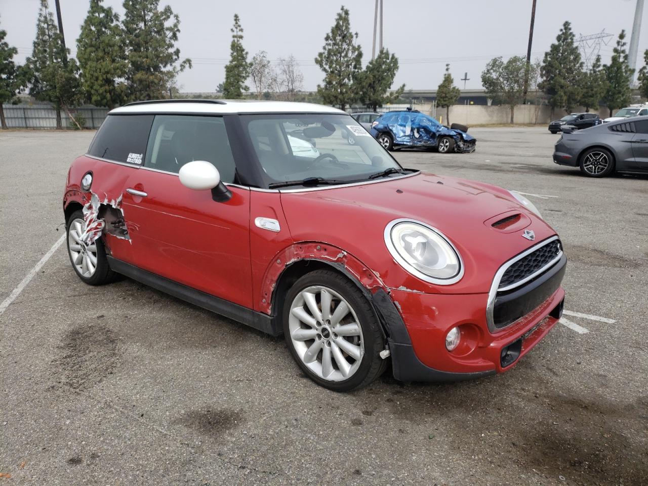 2017 Mini Cooper S vin: WMWXP7C5XH3B93844