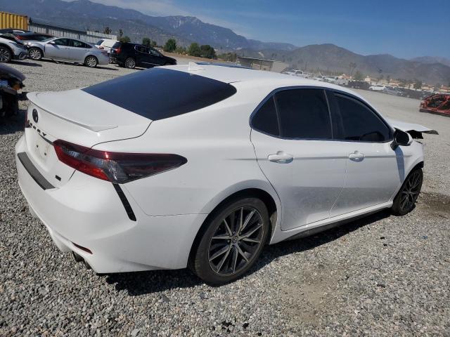 VIN 4T1T11AK1NU693513 2022 Toyota Camry, SE no.3