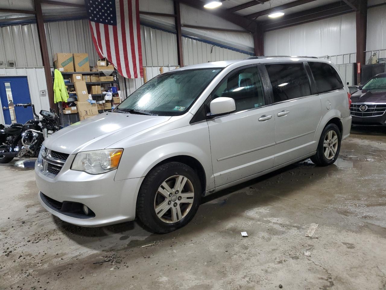 2C4RDGDG7CR231046 2012 Dodge Grand Caravan Crew