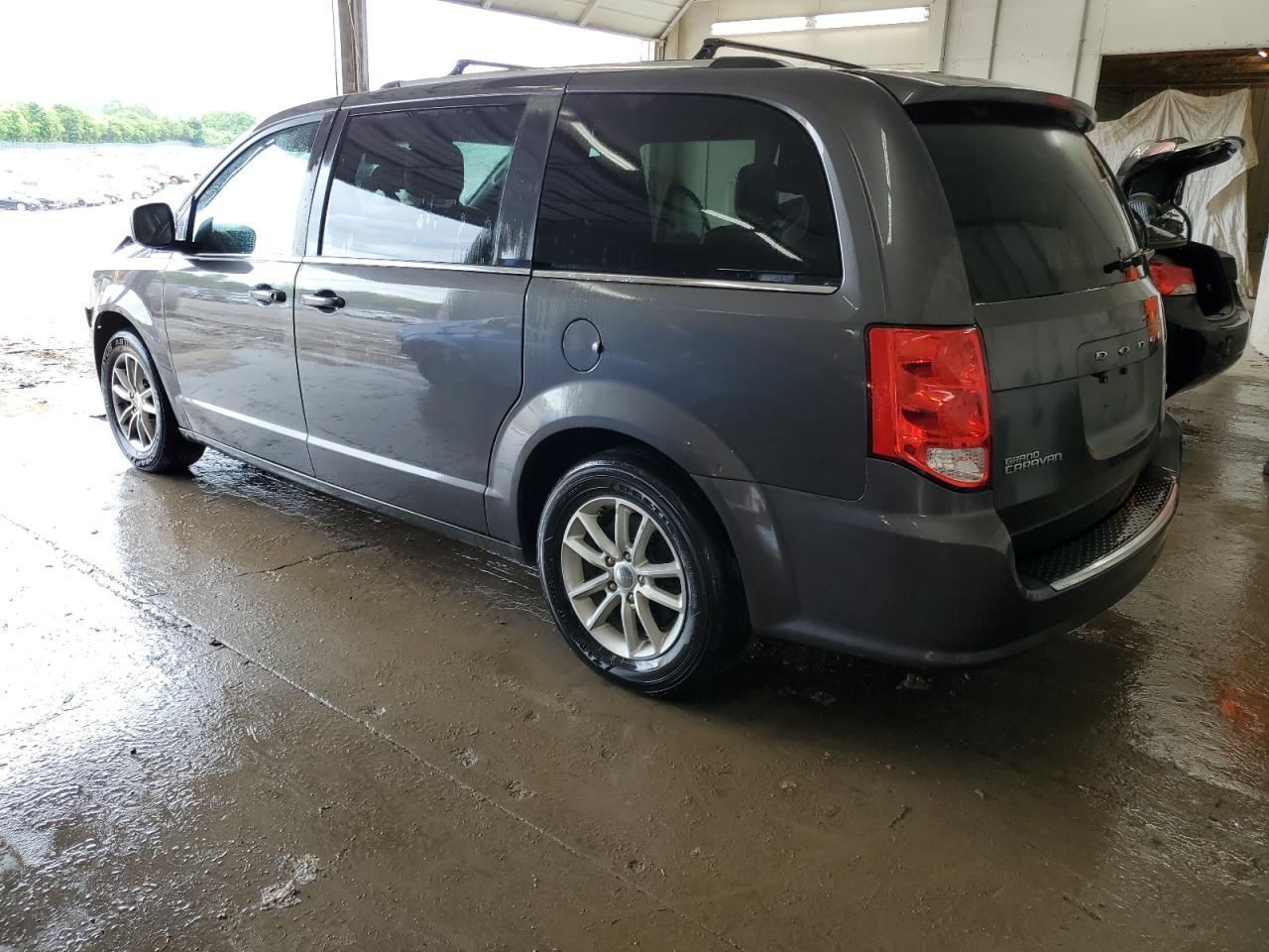 2020 Dodge Grand Caravan Sxt vin: 2C4RDGCG6LR196503