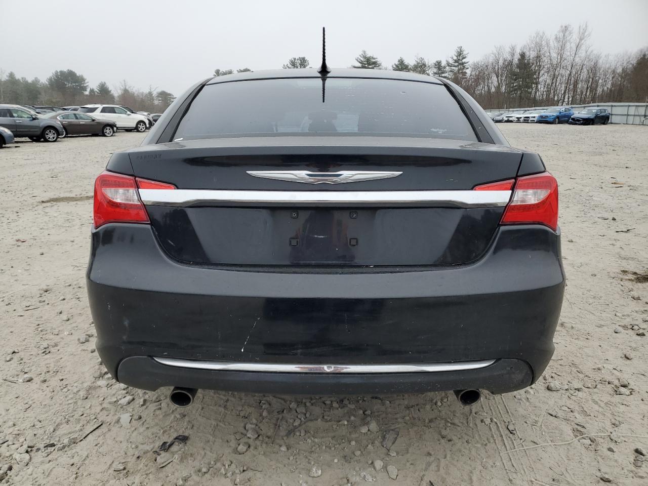 1C3CCBAG4DN722435 2013 Chrysler 200 Lx