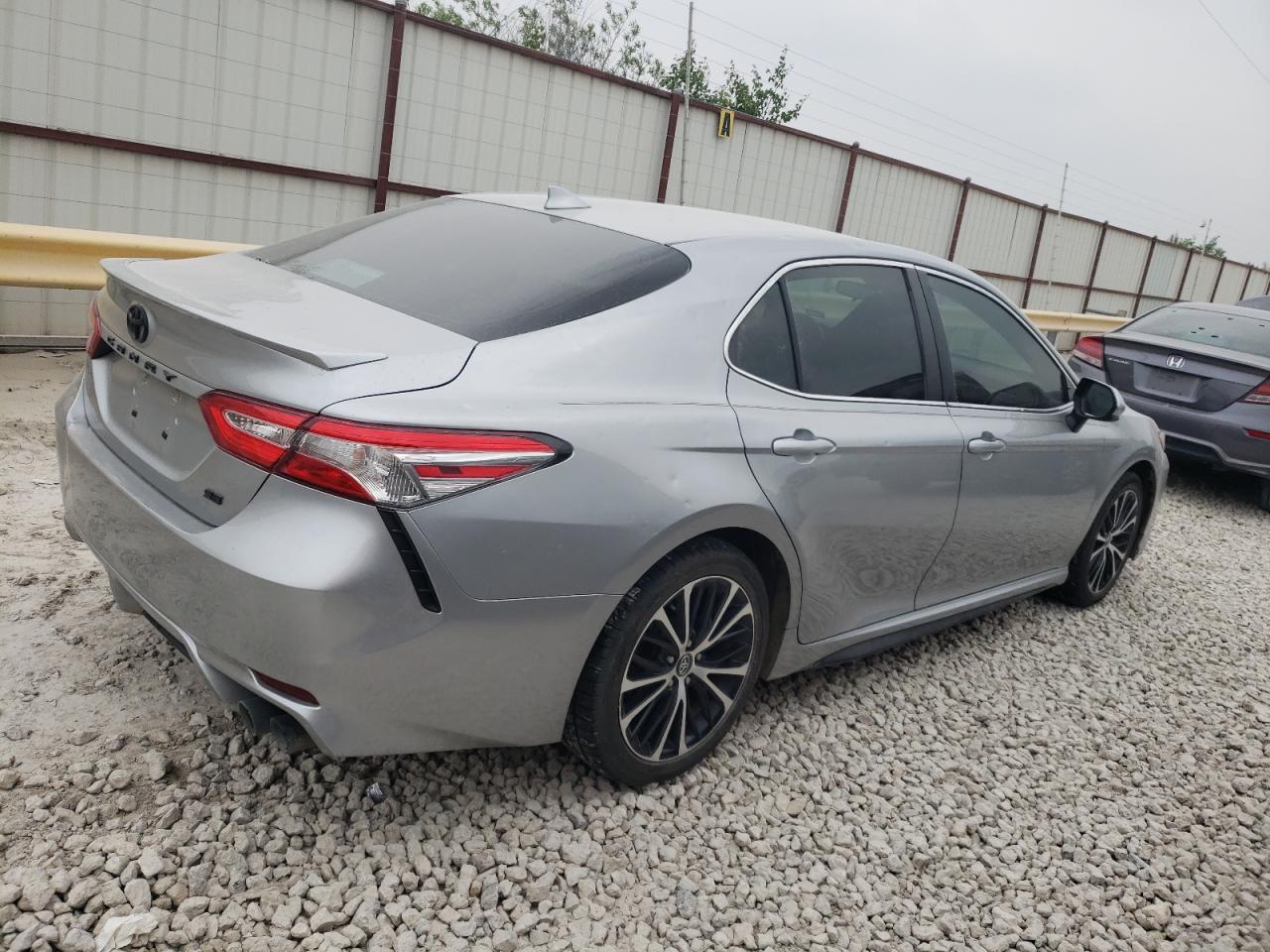 4T1G11AK8LU925751 TOYOTA CAMRY 2020