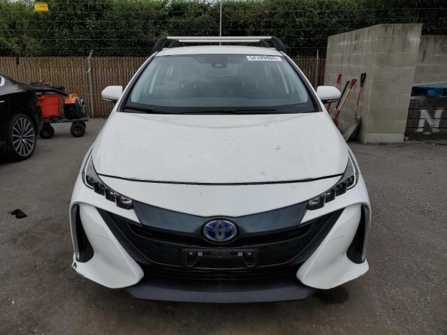 2022 Toyota Prius Prime Le VIN: JTDKAMFP2N3200742 Lot: 52109484