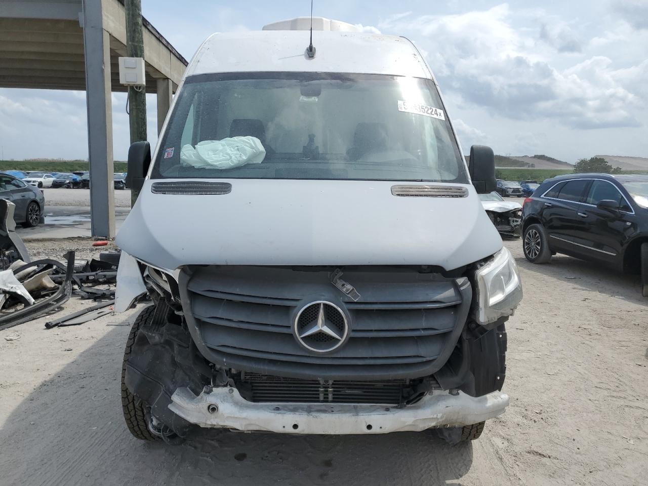 WD3PF1CD3KP027778 2019 Mercedes-Benz Sprinter 2500/3500