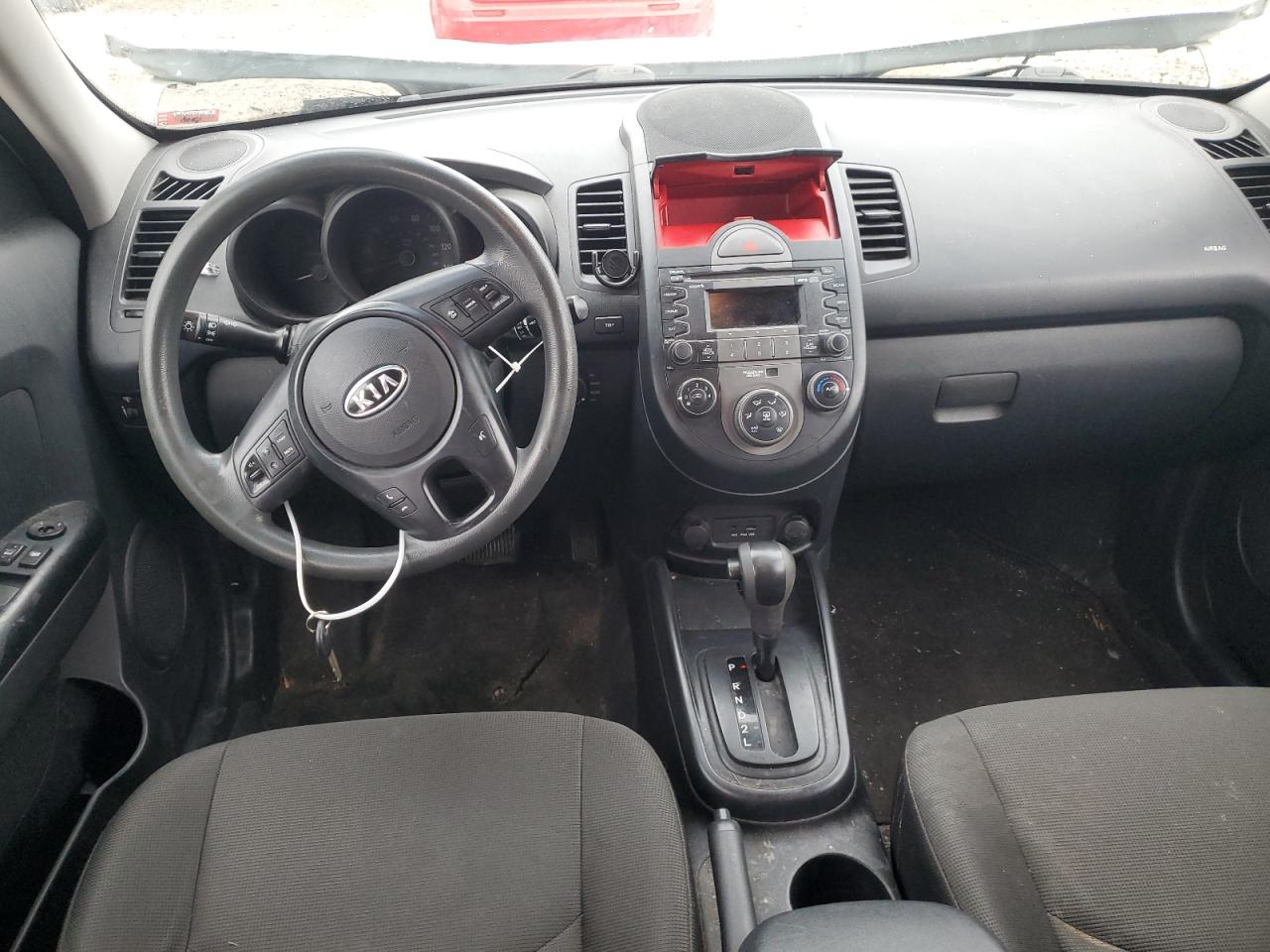 KNDJT2A21A7037686 2010 Kia Soul +
