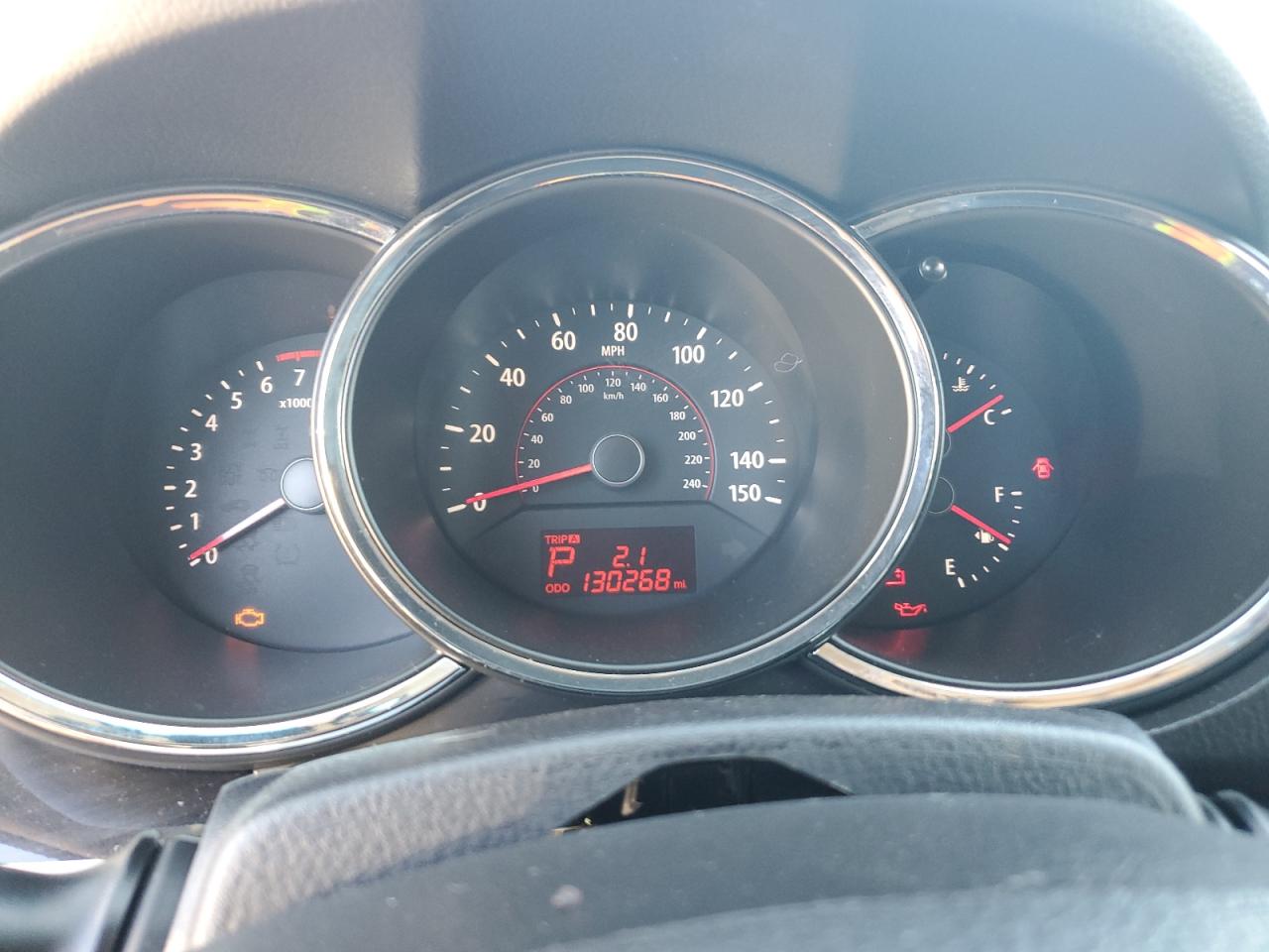 5XYKT4A12BG030192 2011 Kia Sorento Base