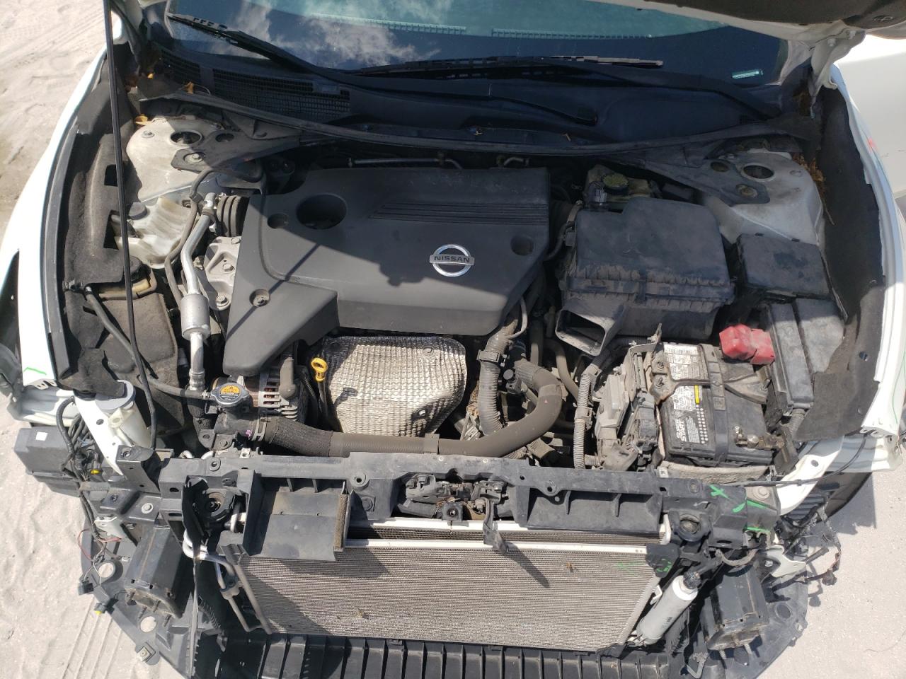 1N4AL3AP1FN894939 2015 Nissan Altima 2.5