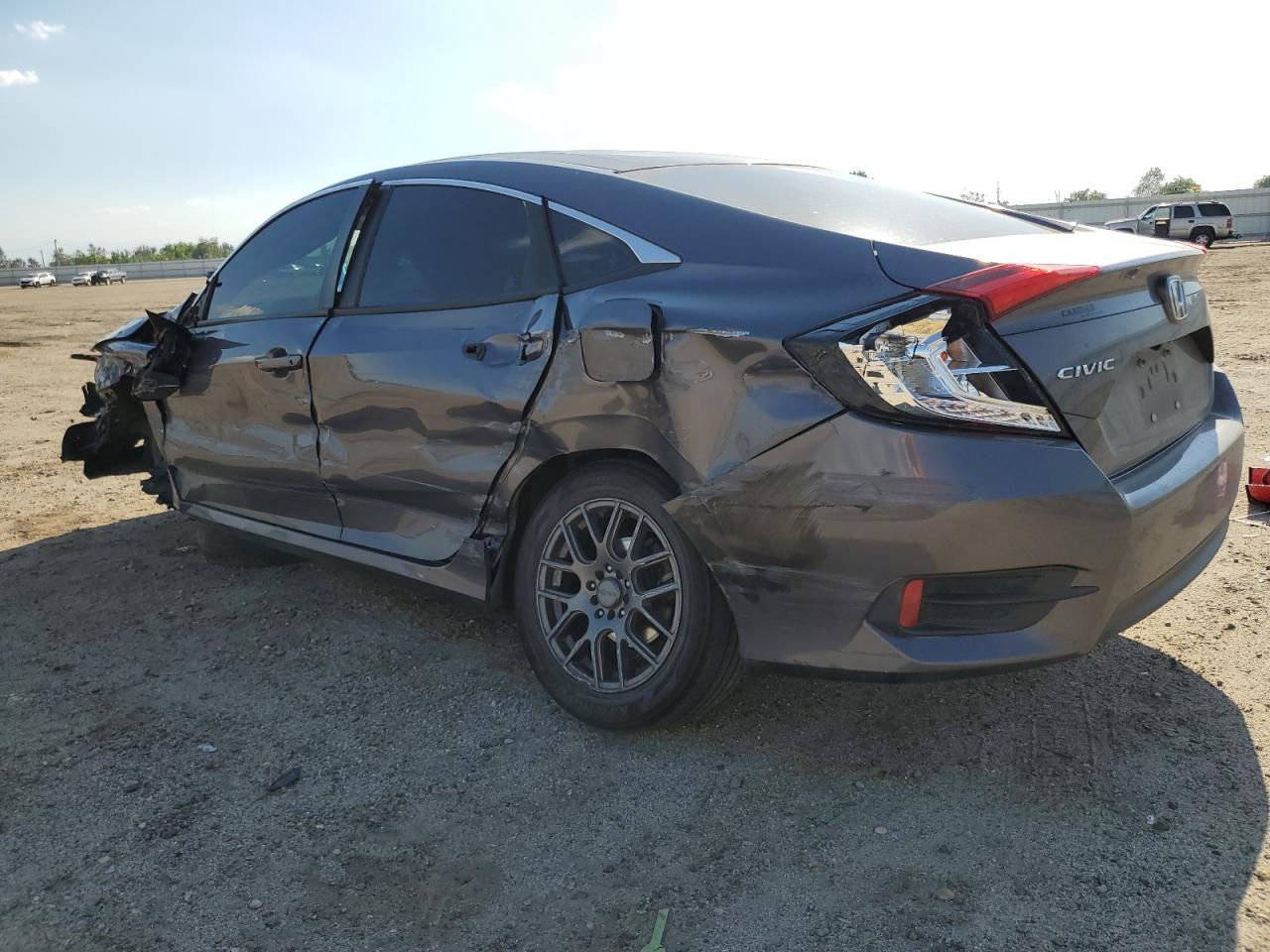 Lot #2793771616 2016 HONDA CIVIC LX