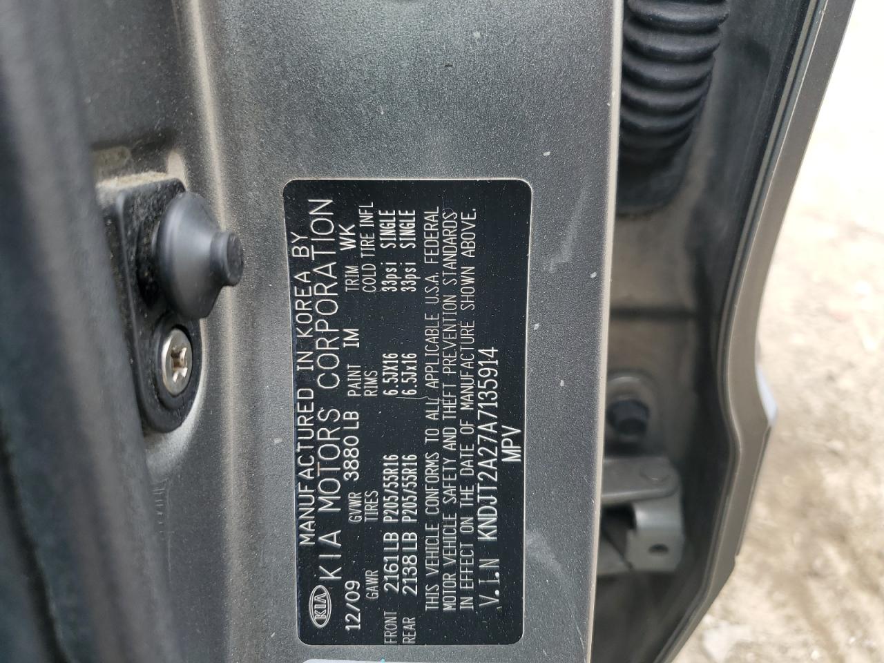 KNDJT2A27A7135914 2010 Kia Soul +