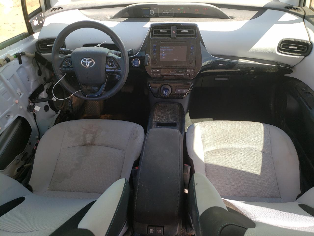 JTDKARFU1K3093083 2019 Toyota Prius